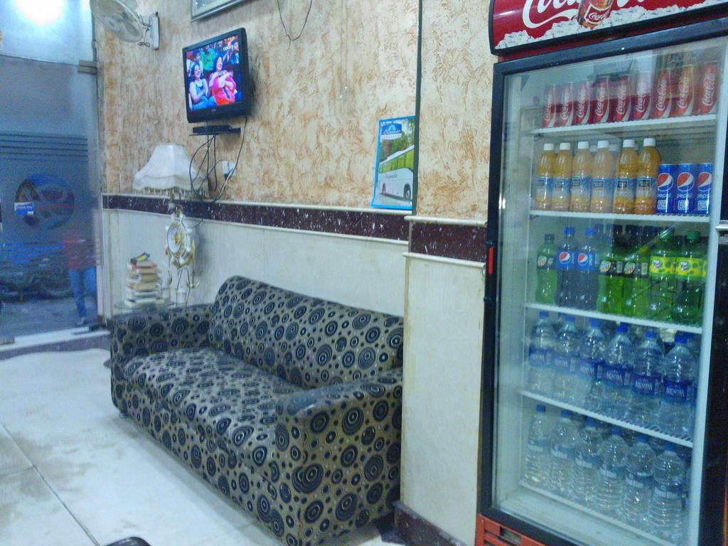 ניו דלהי Hotel Hridey Inn מראה חיצוני תמונה