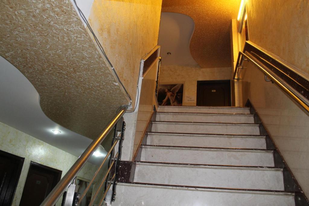 ניו דלהי Hotel Hridey Inn מראה חיצוני תמונה